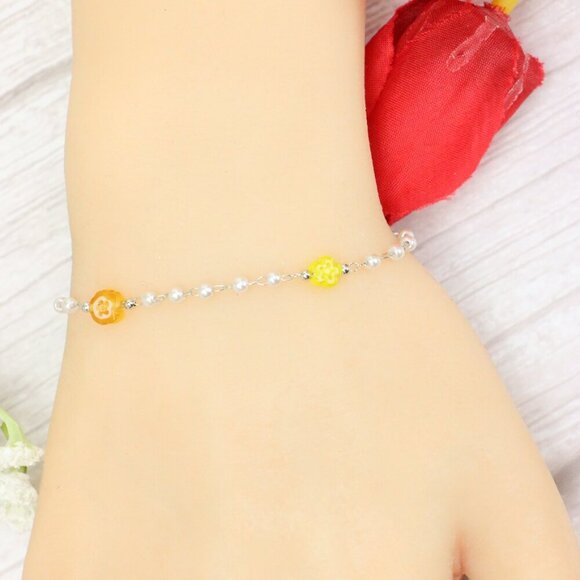 "Trendy Handmade Bracelet – A Thoughtful Gift for Girls & Women | UNVRC1695 - Picture 9 of 10